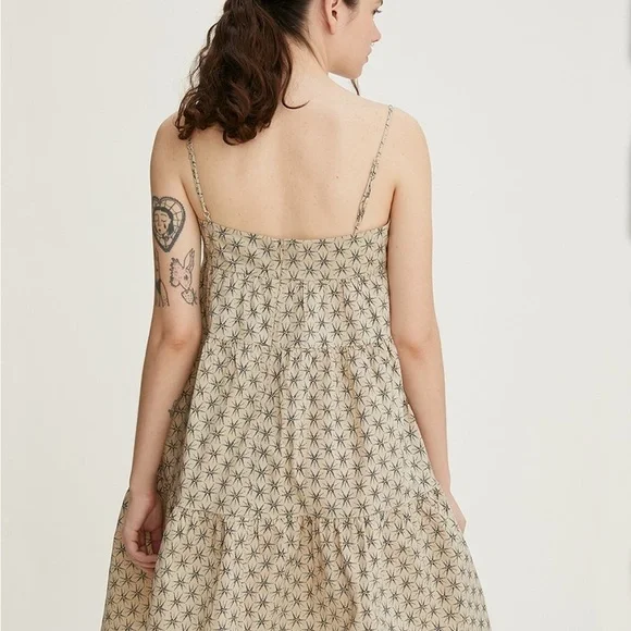 Levi’s Women’s CLEA DRESS Size M - Picture 4 of 15